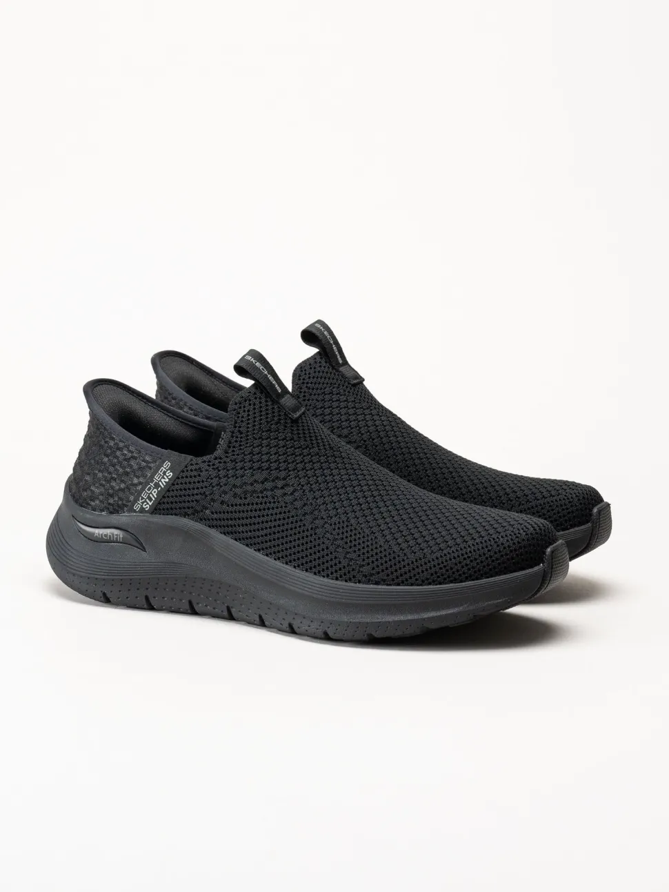 Skechers - Arch Fit 2.0 Crayn - Svarta slip-ins sneakers i mesh