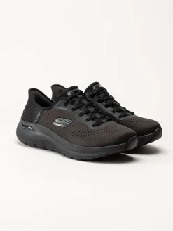 Skechers - Arch Fit 2.0 - Morning Mist - Svarta vattentäta slip-ins sportskor