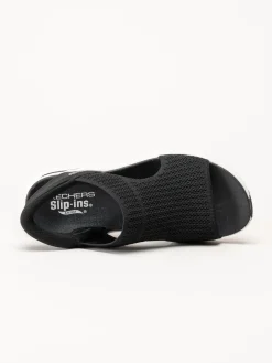 Skechers - Arch Fit - Svarta slip-in sandaler