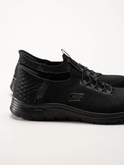Skechers - Arch Fit Vista - Svarta slip-ins sneakers