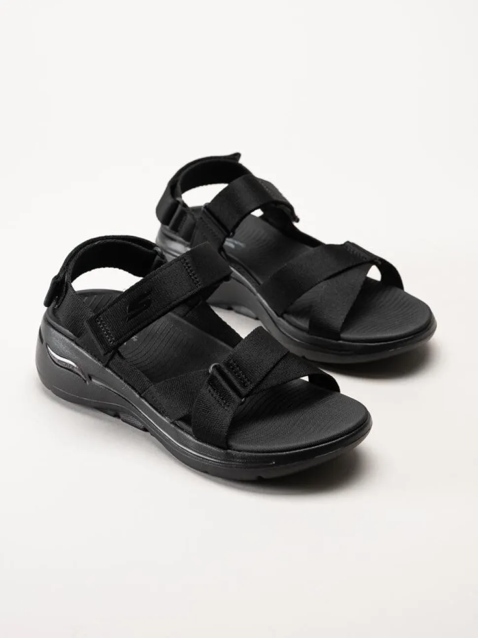 Skechers - Go Walk Arch Fit - Svarta remsandaler i textil
