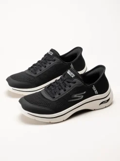 Skechers - Go Walk Arch Fit 2.0 Valencia - Svarta slip-ins sportskor i textil
