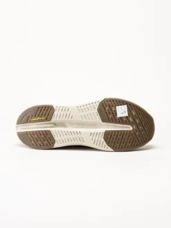 Skechers - Max Cushion - Beige slip ins sneakers