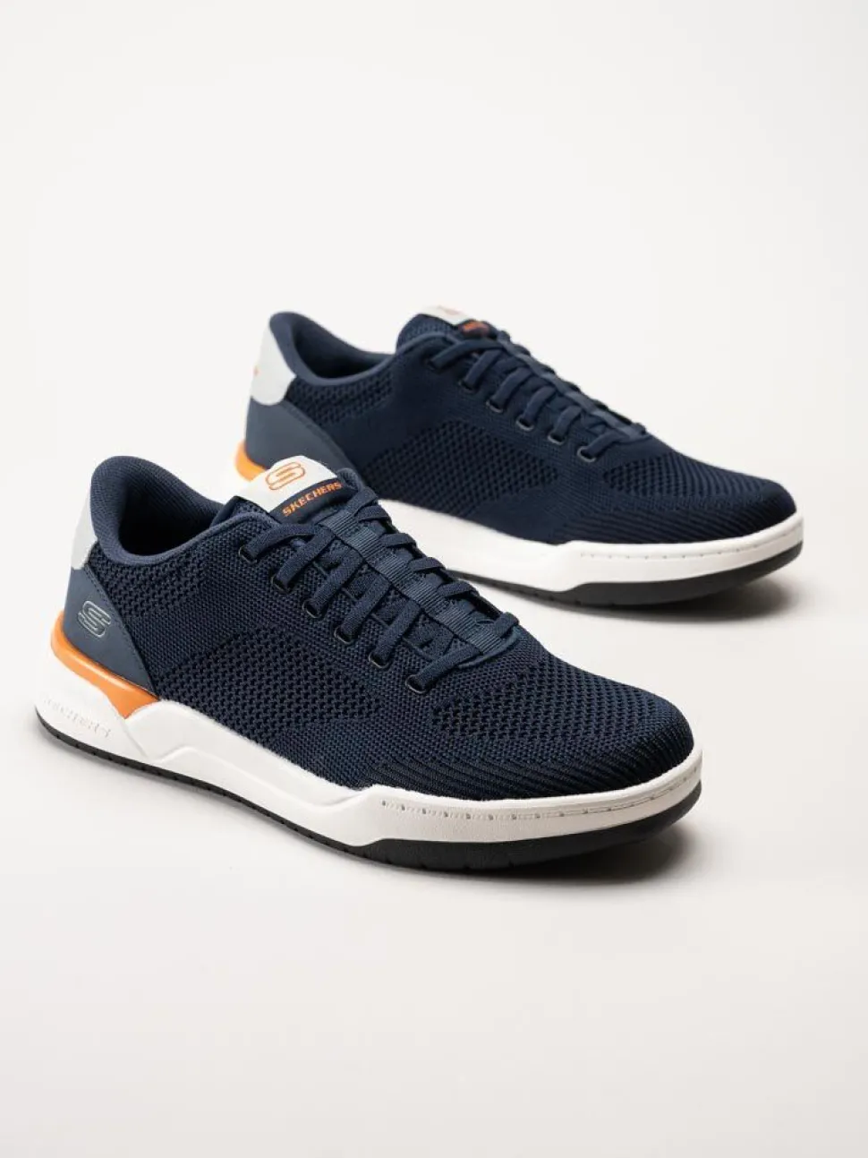 Skechers - Relaxed Fit Corliss Dorset - Mörkblå sneakers i textil