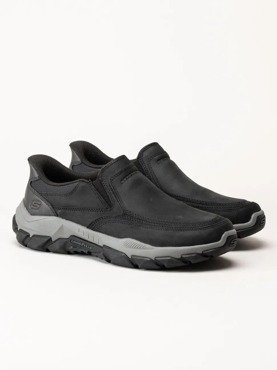 Skechers - Relaxed Fit - Svarta promenadskor