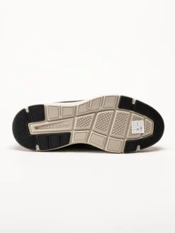 Skechers - Relaxed fit - Svarta slip-ins sneakers i mesh