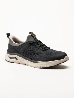 Skechers - Relaxed fit - Svarta slip-ins sneakers i mesh