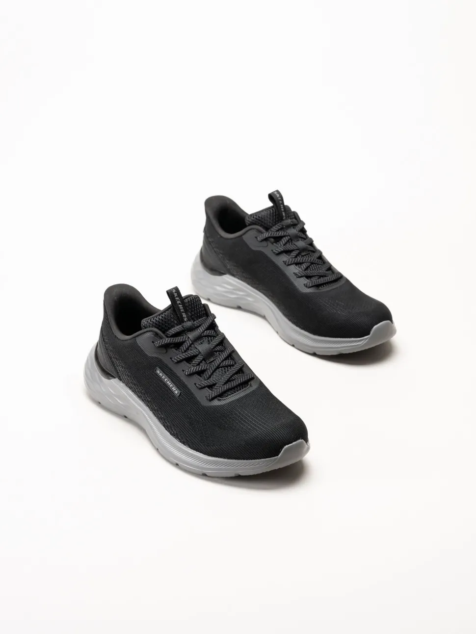 Skechers - Slip-Ins Garner - Svarta slip-ins sneakers i mesh
