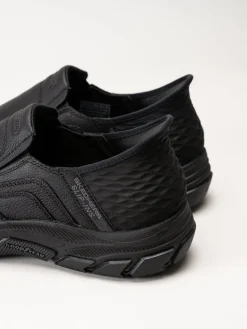 Skechers - Slip-Ins Respected - Elgin - Svarta slip-Ins promenadskor i skinn
