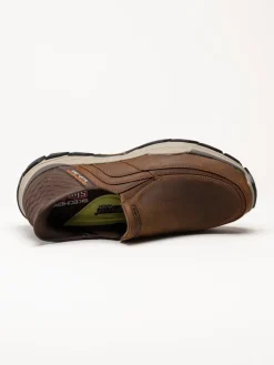 Skechers - Slip-Ins Respected - Elgin - Bruna slip-Ins promenadskor i oljad nubuck