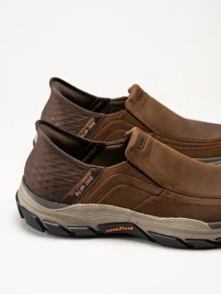 Skechers - Slip-Ins Respected - Elgin - Bruna slip-Ins promenadskor i oljad nubuck