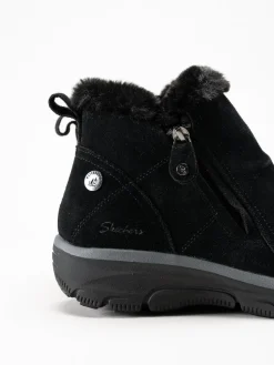 Skechers - Svarta fodrade kängor i mocka