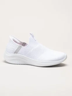 Skechers - Ultra Flex 3.0 Cozy Streak - Vita slip-ins sneakers i textil
