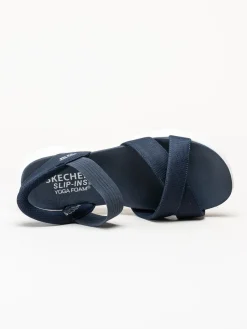 Skechers - Ultra Flex 3.0 - Marinblå sandaler