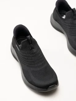 Skechers - Ultra Flex 4.0 - Svarta slip-ins sneakers