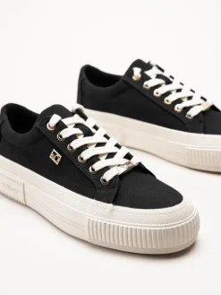 S.Oliver - Svarta platåsneakers i textil