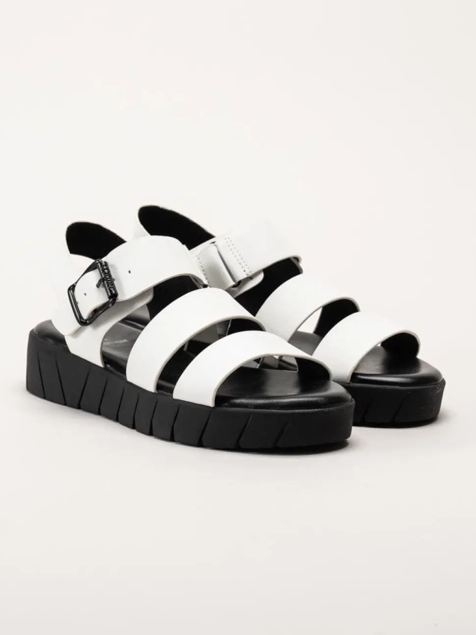S.Oliver - Vita sandaler i skinnimitation