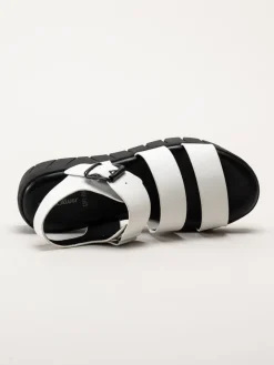 S.Oliver - Vita sandaler i skinnimitation