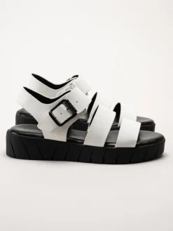 S.Oliver - Vita sandaler i skinnimitation