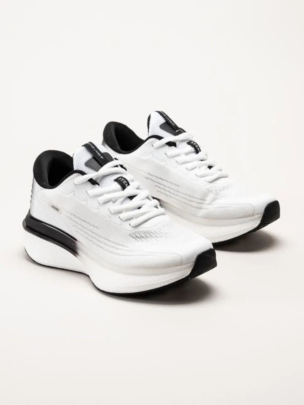 STENK - Alsen - Vita sportiga sneakers