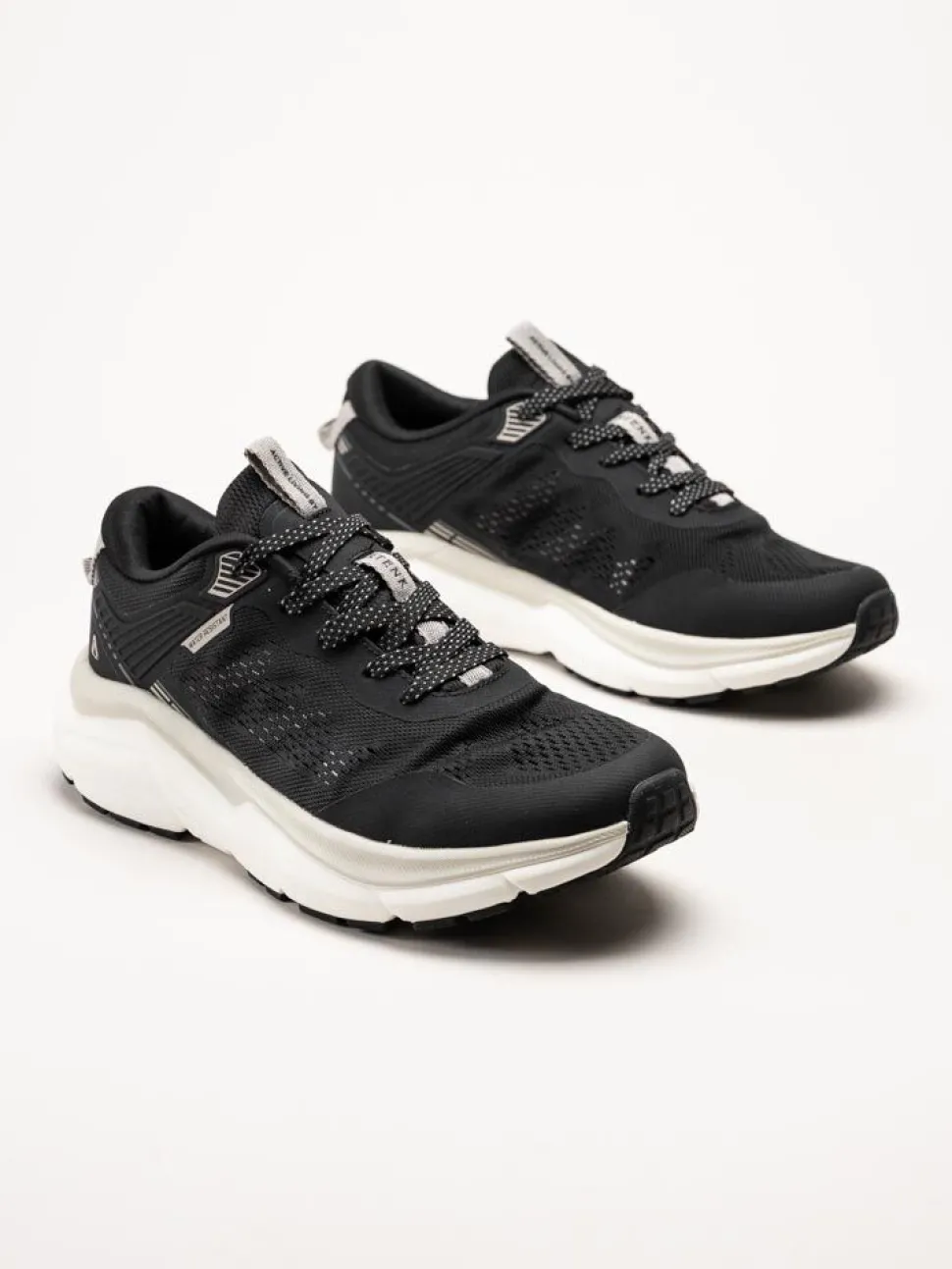 STENK - Arild - Svarta sportiga sneakers