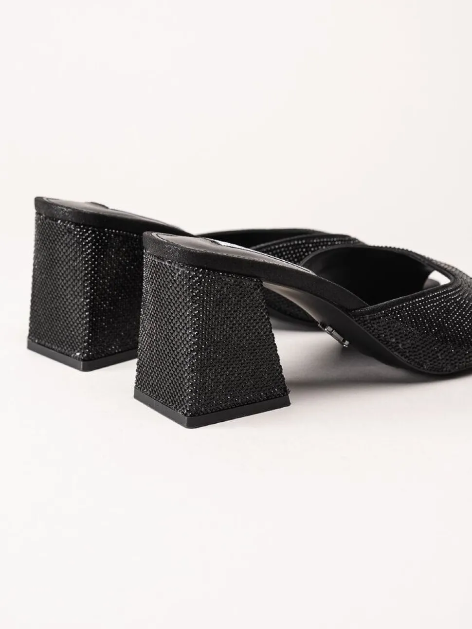 Steve Madden - Glowing-R - Svarta mules med strass