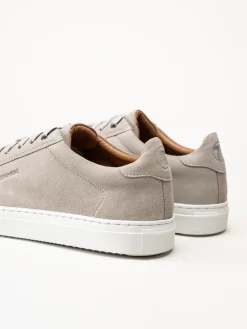 Strömberg - Arezzo - Ljusgrå sneakers i mocka