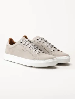 Strömberg - Arezzo - Ljusgrå sneakers i mocka