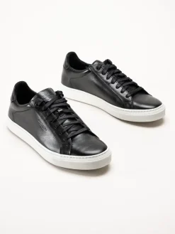 Strömberg - Arezzo - Svarta sneakers i skinn