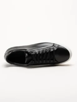 Strömberg - Arezzo - Svarta sneakers i skinn