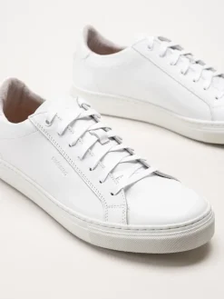 Strömberg - Arezzo - Vita sneakers i skinn