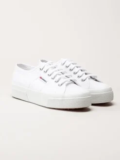 Superga - 2740 Platform - Vita platåsneakers i textil
