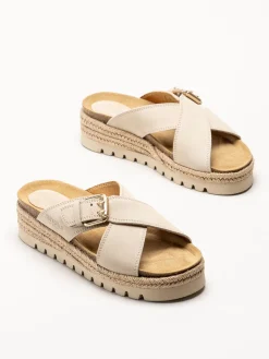Sweeks - Sonja Cross - Beige sandaler i mocka