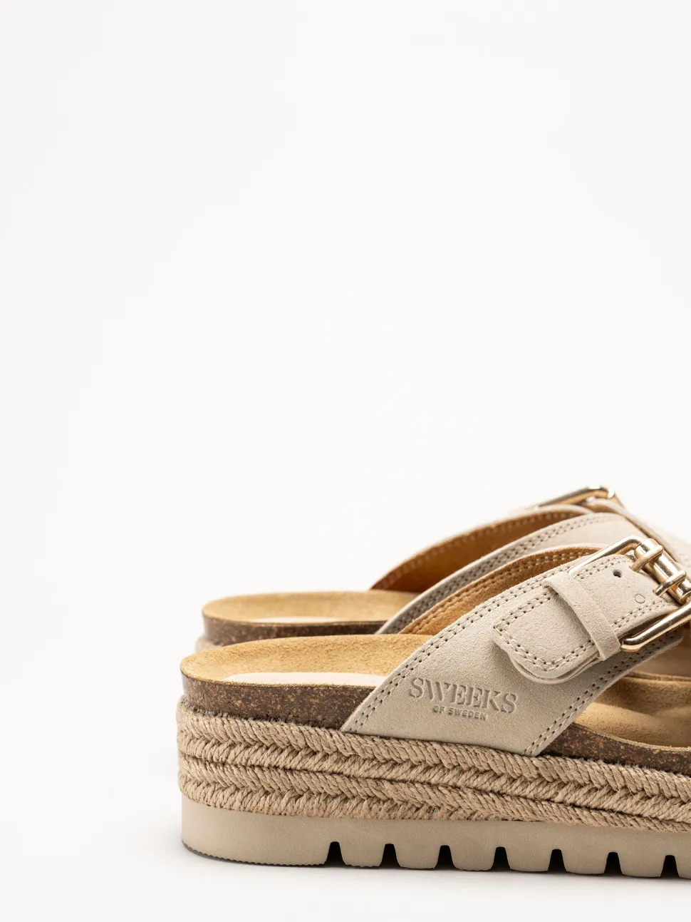 Sweeks - Sonja Cross - Beige sandaler i mocka