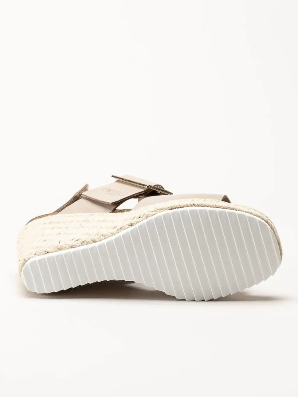 Sweeks - Tyra - Beige kilklackade sandaletter i skinn