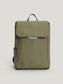 Tretorn - Tretorn Wings Daypack - Grön ryggsäck i mjukt men slitstarkt PU-material