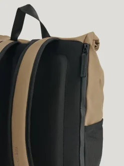 Tretorn - Wings Rolltop WP - Brun vattentålig ryggsäck i mjukt PU-material
