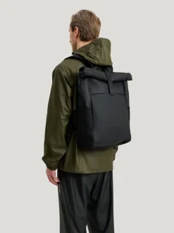 Tretorn - Wings Rolltop WP - Svart vattentålig ryggsäck i mjukt PU-material