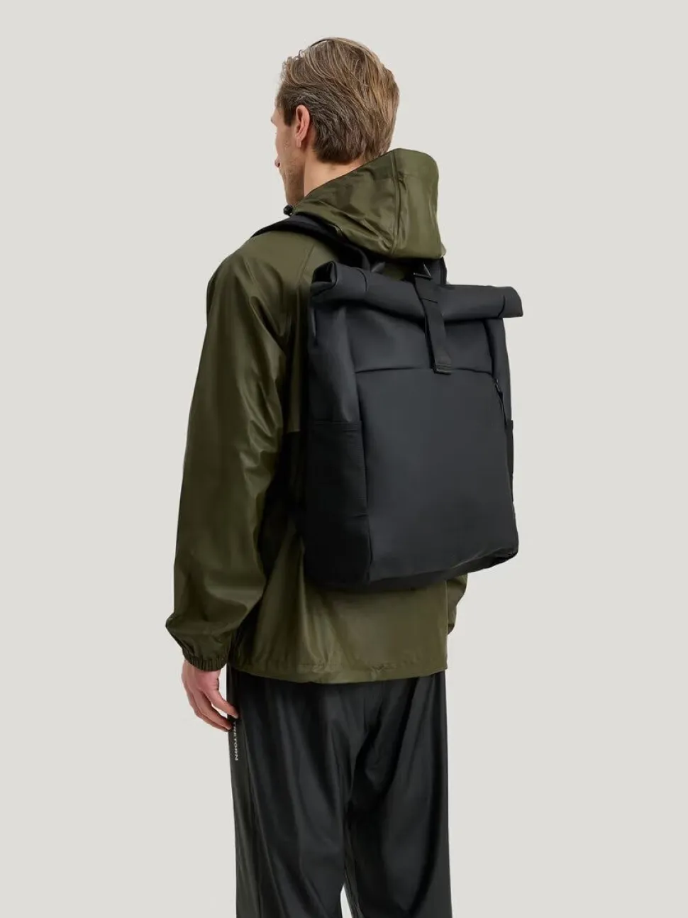 Tretorn - Wings Rolltop WP - Svart vattentålig ryggsäck i mjukt PU-material