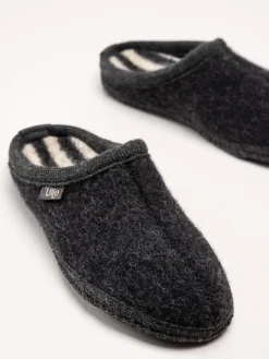 Ulle - Ulle Stripe - Svarta slip in tofflor i ull