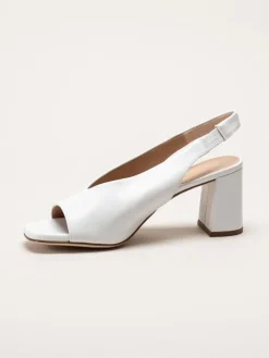 Unisa - Minero - Vita sandaletter i skinn