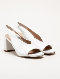 Unisa - Minero - Vita sandaletter i skinn