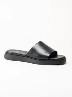 Vagabond - Connie - Svarta slip in tofflor i skinn