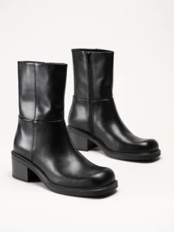 Vagabond - Daniella - Svarta boots i skinn