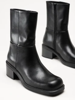 Vagabond - Daniella - Svarta boots i skinn
