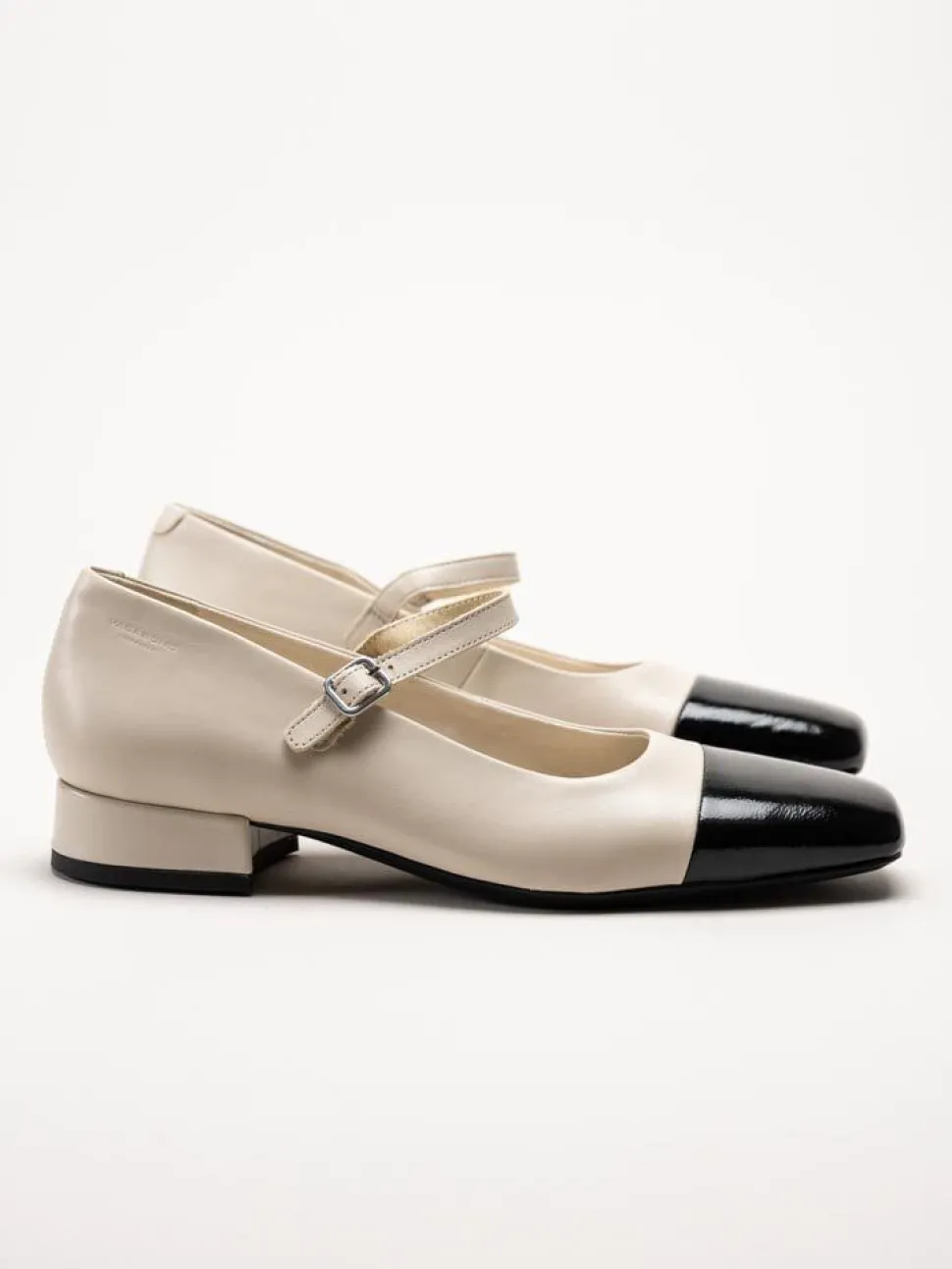 Vagabond - Debbi - Ljusbeige Mary Jane pumps i skinn