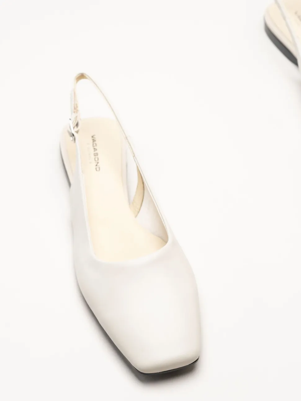 Vagabond - Delia - Offwhite slingback pumps