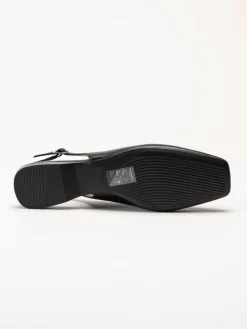 Vagabond - Delia - Svarta slingbacks i skinn