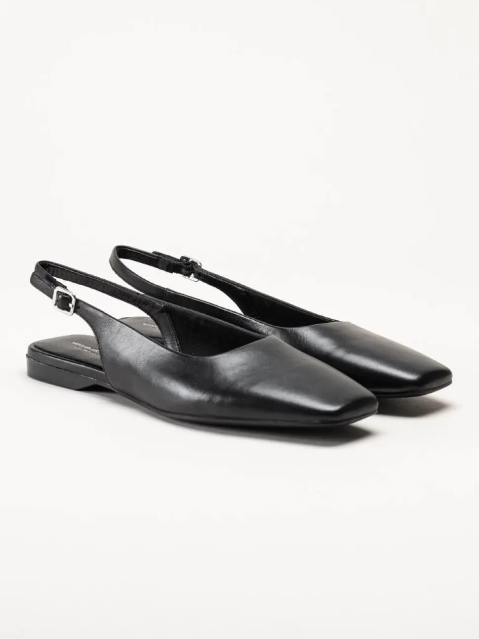 Vagabond - Delia - Svarta slingbacks i skinn