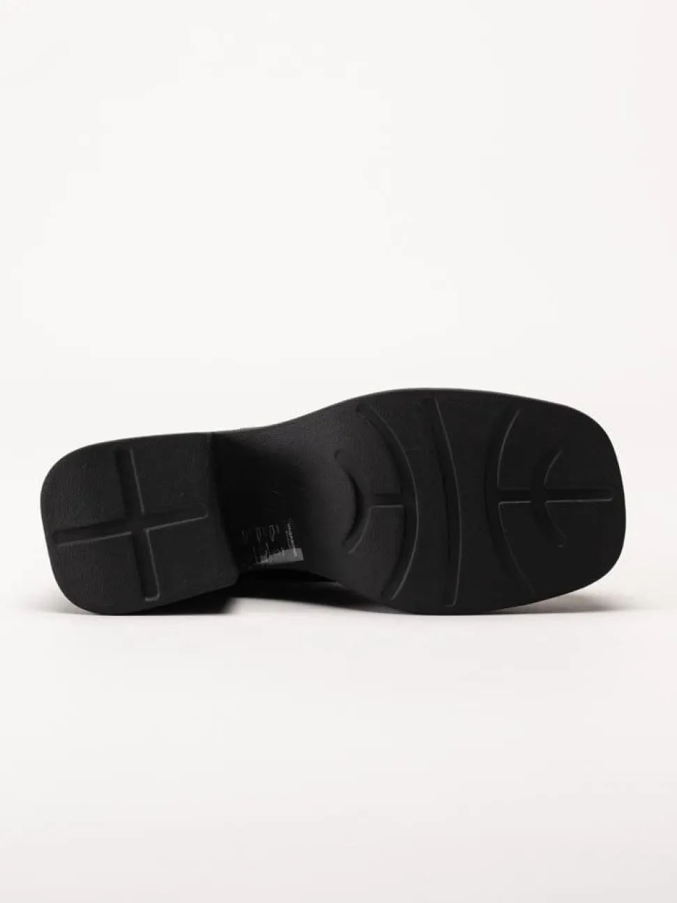 Vagabond - Dorah - Svarta chelsea boots med klack